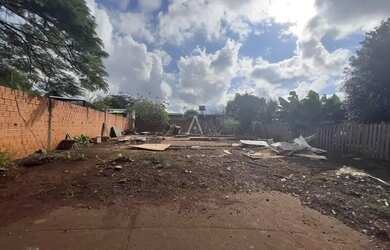 Imagem: O terreno possui 300m² de Área e está localizado em Interlagos