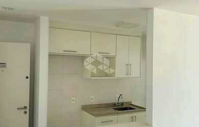 Imagem 4: Apartamento à Venda na Vila Mariana com 2 Quartos e 2 Vagas de Garagem