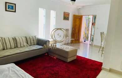 Imagem: A casa possui 5 Dormitórios, 4 Banheiros, 3 Vagas na garagem