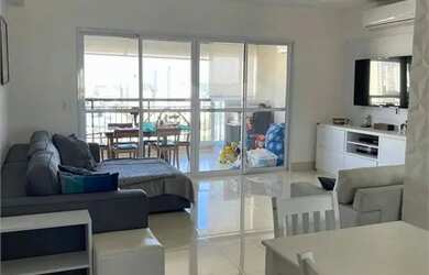 Imagem: O apartamento possui 3 Dormitórios, 3 Banheiros, 2 Vagas na