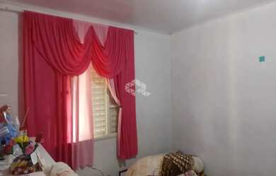 Imagem 11: Casa com 2 quartos toda gradeada com vaga de garagem no Bairro Diácono...