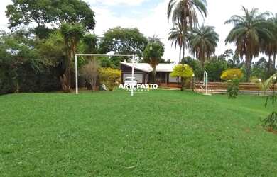 Imagem: A fazenda possui 1.200m² de Área e está localizado em Cristais