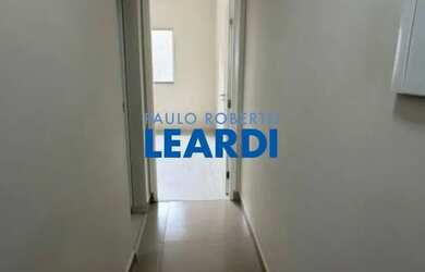 Imagem: A casa possui 2 Dormitórios, 1 Banheiro, 3 Vagas na garagem