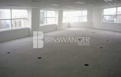 Imagem: O depósito possui 218m² de Área e está localizado em Vila