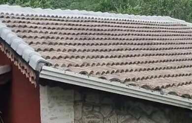 Imagem: A casa em condomínio possui 3 Dormitórios, 3 Banheiros, 3