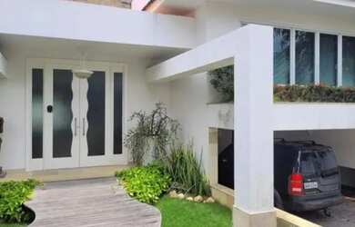 Imagem 2: Casa à venda no Condomínio Crystal Lake - Barra da Tijuca