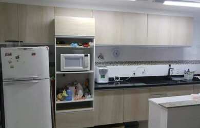 Imagem: O apartamento possui 2 Dormitórios, 2 Banheiros, 1 Vaga na