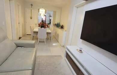 Imagem: O apartamento possui 3 Dormitórios, 2 Banheiros, 2 Vagas na