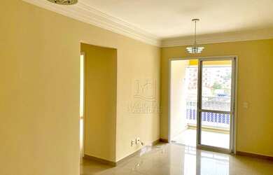 Imagem: O apartamento possui 2 Dormitórios, 2 Banheiros, 1 Vaga na