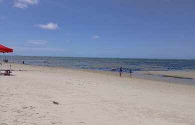 Imagem 1: Vendo casa em catuama. Varanda, 200m² de Área, 1 Vaga na garageme1 Dormitório