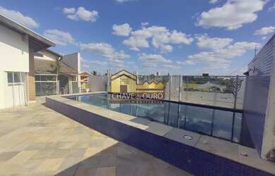 Imagem: A casa possui 3 Dormitórios, 5 Banheiros, 5 Vagas na garagem