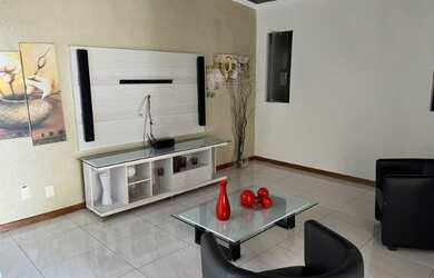 Imagem: O apartamento possui 2 Dormitórios, 1 Banheiro, 70m² de Área