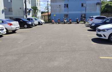 Imagem: O apartamento possui 2 Dormitórios, 1 Banheiro e 1 Vaga na