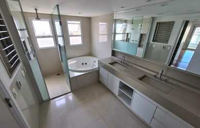 Imagem 5: Apartamento alto padrão, vista para Ibirapuera, 4 suítes, andar alto,...