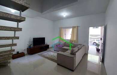 Imagem: A casa em condomínio possui 3 Dormitórios, 3 Banheiros, 2