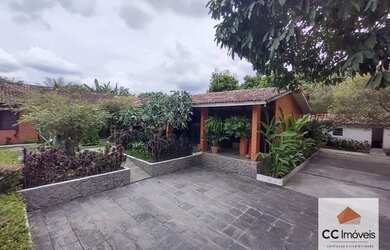 Imagem 9: Casa para venda com 525 m² com 5 quartos sendo4 suites