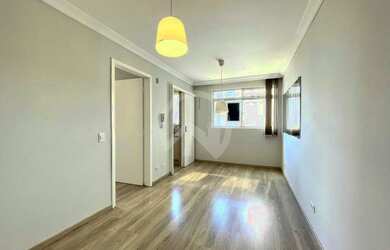 Imagem: O apartamento possui 1 Dormitório, 1 Banheiro, 1 Vaga na garagem