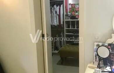 Imagem: A casa em condomínio possui 4 Dormitórios, 5 Banheiros, 4