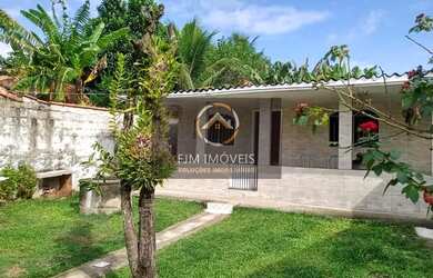 Imagem: A casa possui 2 Dormitórios, 1 Banheiro, 5 Vagas na garagem