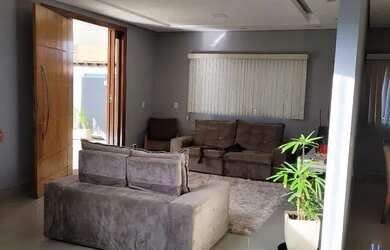 Imagem 14: Vendo casa. 380m² de Área, 5 Vagas na garageme4 Dormitórios