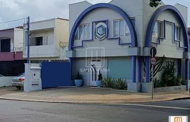 Imagem: O depósito possui 1 Vaga na garagem, 25m² de Área e está