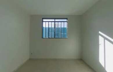 Imagem 6: CASA A VENDA NA REGIAO DO CAMINHO DE AREIA , FRENTE DE RUA