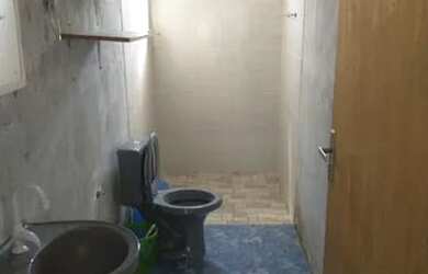 Imagem 5: 450 aluguel. 1 Banheiroe2 Dormitórios