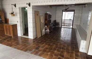 Imagem: A casa possui 3 Dormitórios, 1 Banheiro e 60m² de Área e