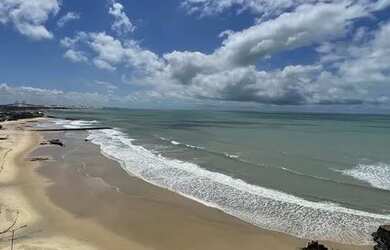 Imagem: O apartamento possui 4 Dormitórios, 5 Banheiros, 3 Vagas na