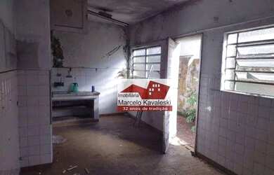 Imagem: A casa possui 2 Dormitórios, 2 Banheiros, 1 Vaga na garagem