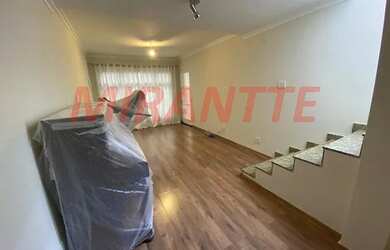 Imagem: A casa possui 3 Dormitórios, 3 Banheiros, 2 Vagas na garagem