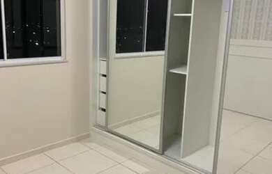 Imagem: O apartamento possui 2 Dormitórios, 2 Banheiros, 1 Vaga na