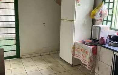Imagem 9: Vendo Casa. 4 Vagas na garageme3 Dormitórios
