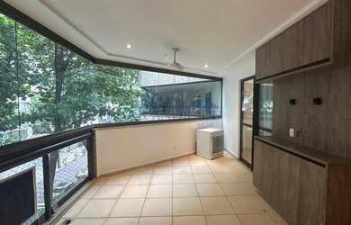 Imagem: O apartamento possui 2 Dormitórios, 3 Banheiros, 2 Vagas na