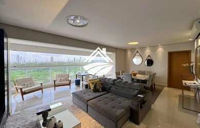 Imagem: O apartamento possui 4 Dormitórios, 5 Banheiros, 3 Vagas na