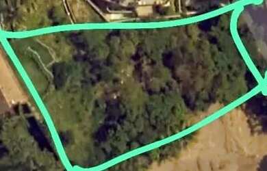 Imagem: O terreno possui 976m² de Área e está localizado em Joá