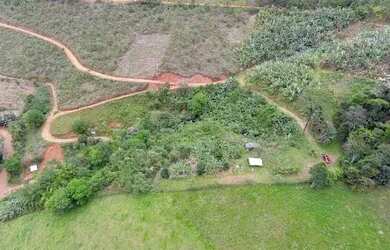 Imagem: O terreno possui 1200m² de Área e está localizado em Alfredo