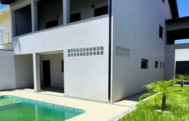 Imagem 15: Casa para venda possui 365 metros quadrados com 3 quartos