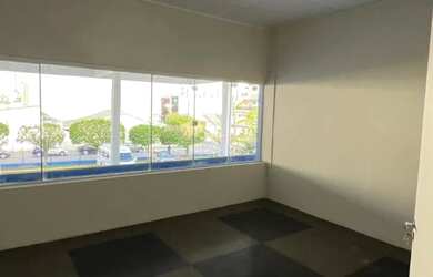 Imagem: O depósito possui 27m² de Área e está localizado em Centro