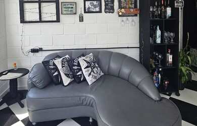 Imagem: A pousada chalé possui 3 Dormitórios, Acomodam 10 pessoas