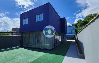 Imagem: A casa possui 5 Dormitórios, 1 Banheiro, 5 Vagas na garagem