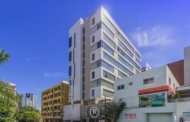 Imagem: O apartamento possui 1 Dormitório, 1 Banheiro, 1 Vaga na garagem