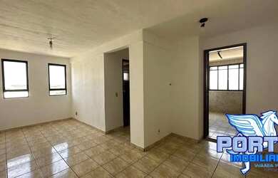 Imagem: O apartamento possui 1 Dormitório, 1 Banheiro, 1 Vaga na garagem