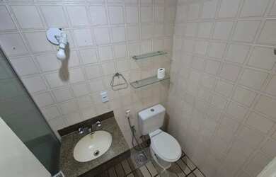 Imagem 8: Imóvel para aluguel possui 75 metros quadrados com 2 quartos