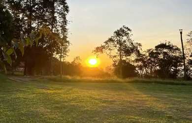 Imagem: O terreno possui 1000m² de Área e Imóvel novo e está localizado
