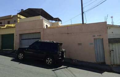 Imagem: A casa em condomínio possui 2 Dormitórios, 1 Banheiro, 1 Vaga