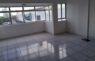 Imagem 6: Apt pra venda excelente local frente ao novo shopping em C.Caiada,Muito...