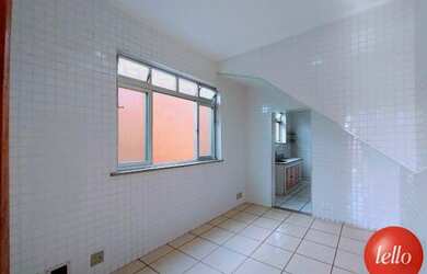 Imagem: O depósito possui 1 Vaga na garagem, 60m² de Área e está