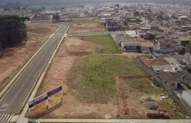 Imagem: O terreno possui 434m² de Área e está localizado em Capela