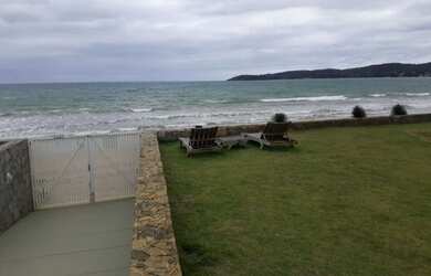 Imagem 15: Linda casa em Manguinhos a venda em condomínio frente mar